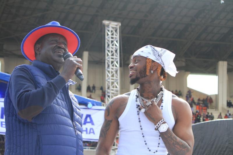 Azimio la Umoja presidential candidate Raila Odinga with Diamond Platnumz at Kasarani.